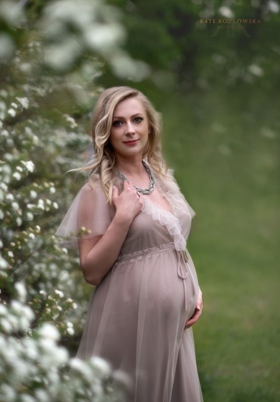 sesja ciążowa plenerowa Warszawa / sesja brzuszkowa Warszawa / fotografia ciążowa Warszawa cena / fotograf Warszawa / fotografia ciążowa Warszawa  