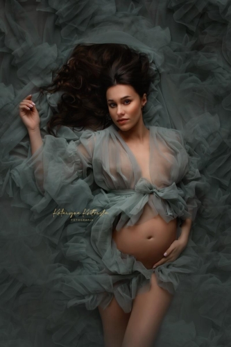 sesja ciążowa Warszawa / sesja brzuszkowa Warszawa / fotografia ciążowa Warszawa cena / fotograf Warszawa / fotografia ciążowa Warszawa 