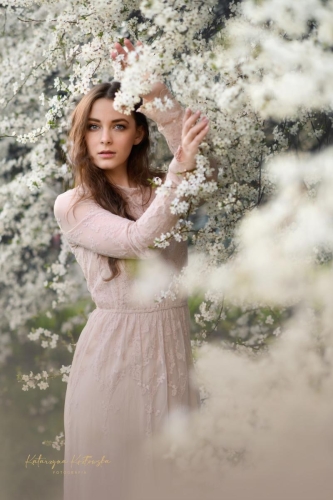 sesja kobieca plenerowa warszawa sesje kobiece warszawa / sesja buduarowa warszawa / sesje studyjne warszawa / fotograf warszawa