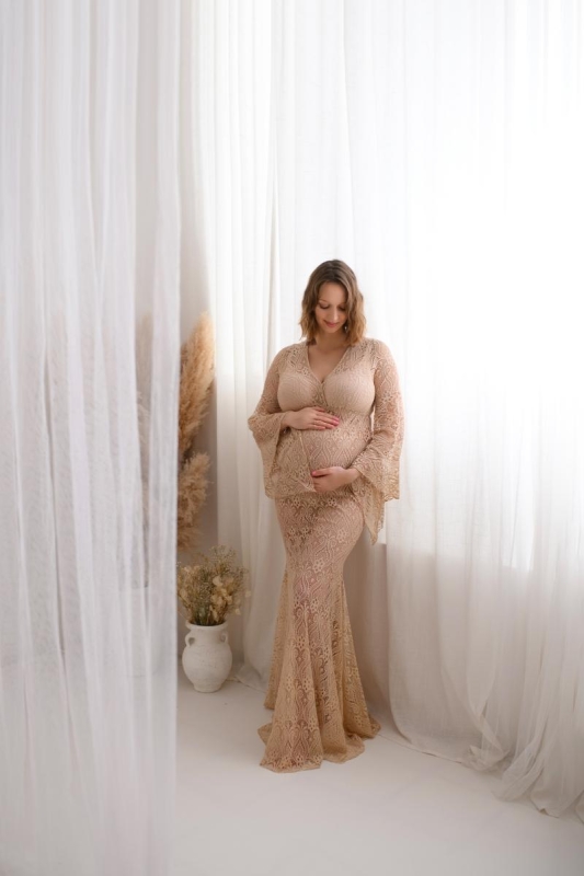 sesja ciążowa boho Warszawa /sesja ciążowa Warszawa / sesja  brzuszkowa Warszawa / fotografia ciążowa Warszawa cena / fotograf Warszawa / fotografia ciążowa Warszawa 