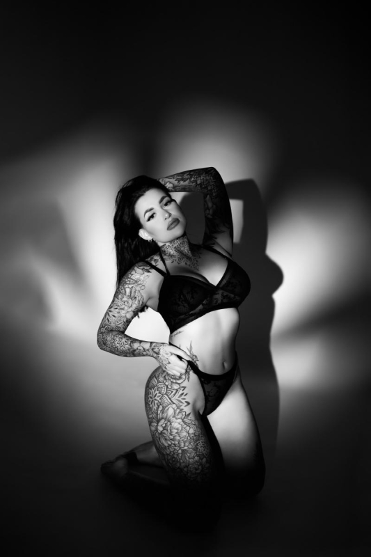 sesja kobieca warszawa / sesja buduarowa warszawa / sesja studyjna warszawa / fotograf warszawa