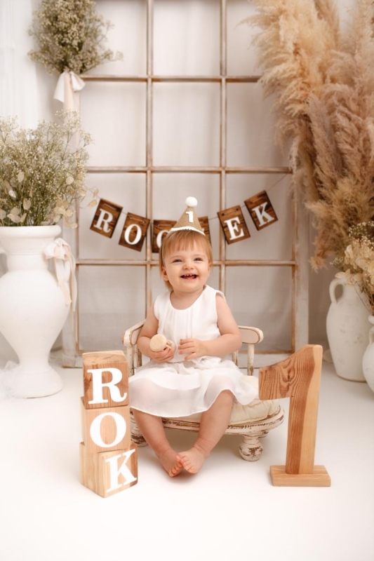 Sesja roczkowa WarszawaSesja roczkowa Warszawa/sesja rodzinna Warszawa /sesja urodzinowa dla dziewczynki sesja rodzinna Warszawa